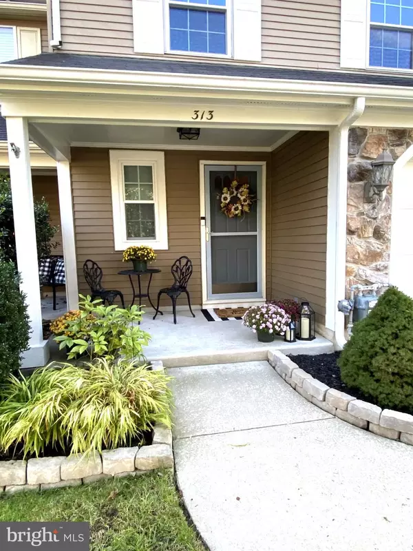 Marlton, NJ 08053,313 HAZELWOOD LN