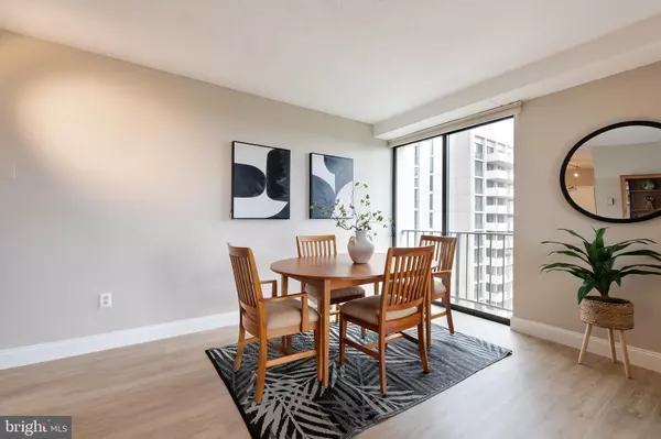 Arlington, VA 22203,4141 N HENDERSON RD #805