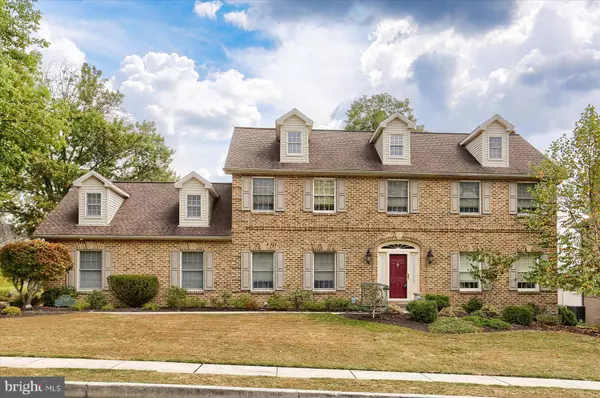 Harrisburg, PA 17112,2450 E BAYBERRY DR