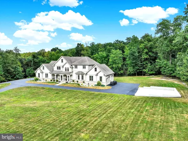 Etters, PA 17319,945 OLD QUAKER RD