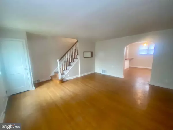 Philadelphia, PA 19135,4019 HELLERMAN ST