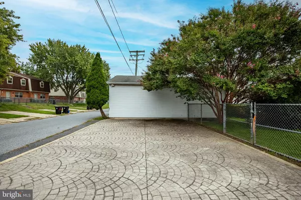 Middle River, MD 21220,84 KINGSTON PARK LN