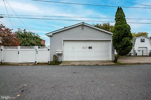 Middle River, MD 21220,84 KINGSTON PARK LN