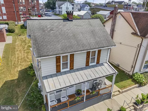 Palmyra, PA 17078,104 N LOCUST ST