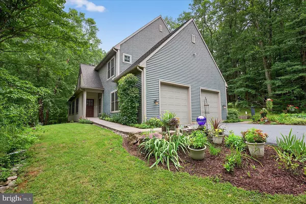 Reinholds, PA 17569,815 LAUREL RIDGE RD