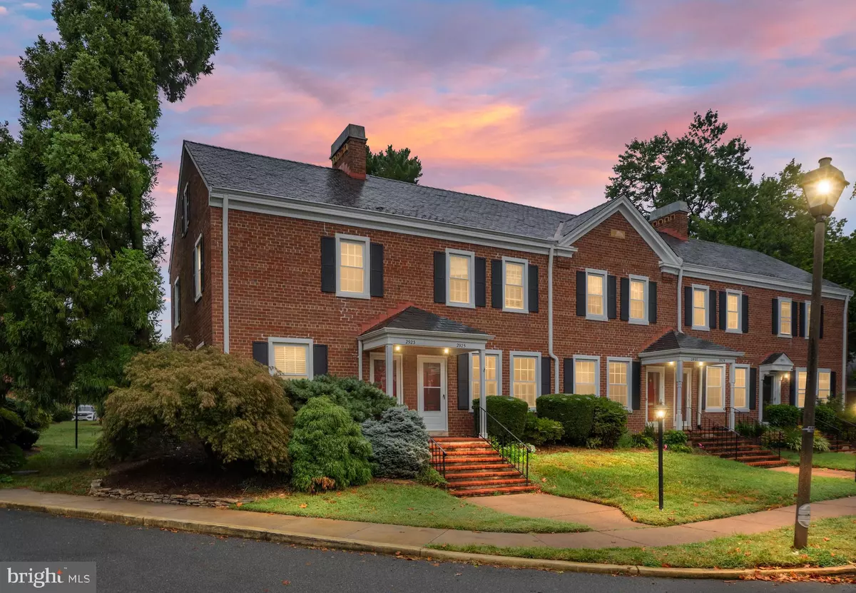 Arlington, VA 22206,2925 S BUCHANAN ST #2925