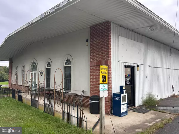 312 N MAIN ST,  Madison,  VA 22727