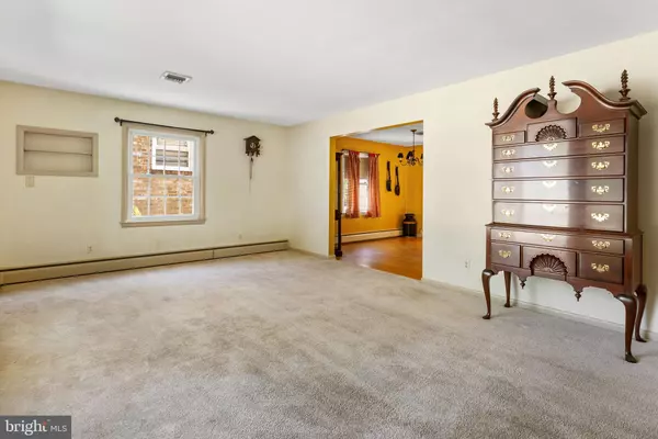 Hanover, PA 17331,207 MCKINLEY AVE