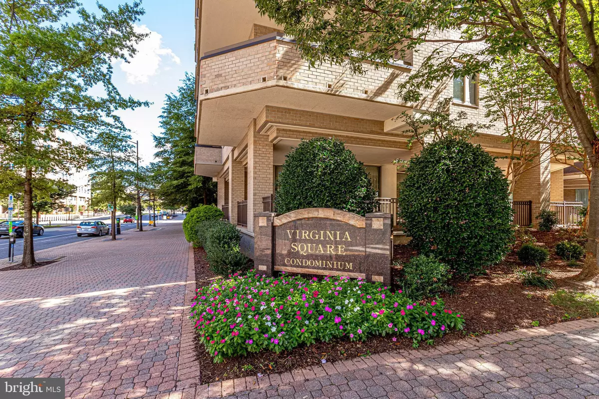 Arlington, VA 22201,901 N MONROE ST #1408