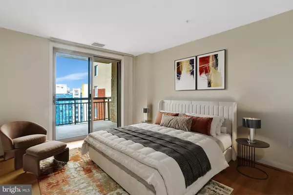 Arlington, VA 22201,901 N MONROE ST #1408