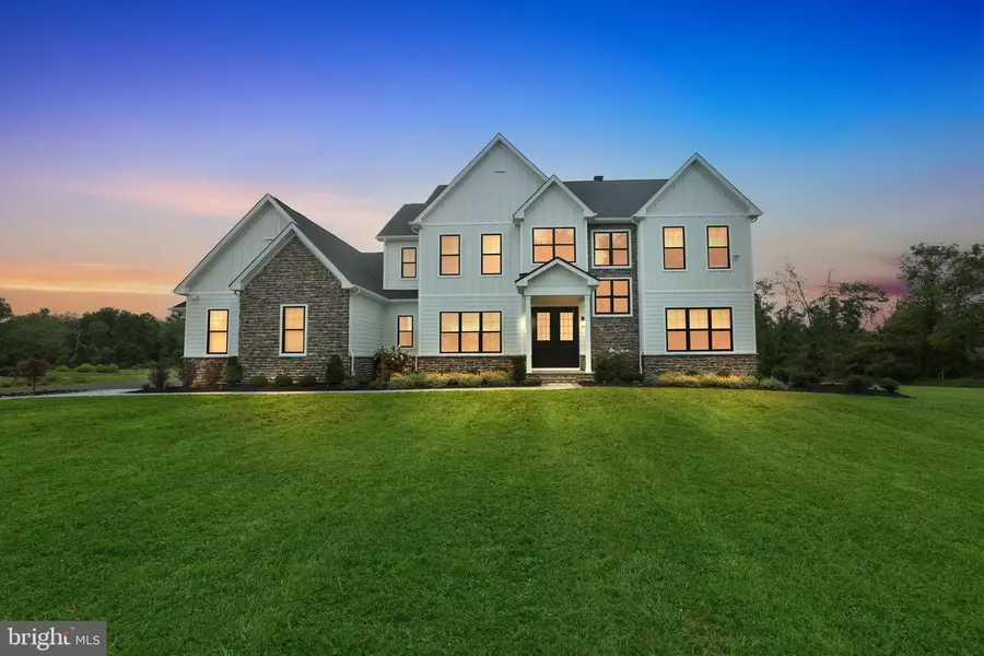 6934 GREENE MEADOW LN, New Hope, PA 18938