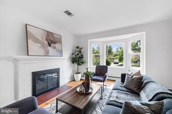 Arlington, VA 22204,5417 4TH ST S