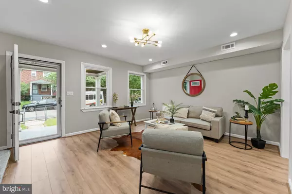 Baltimore, MD 21212,5309 READY AVE