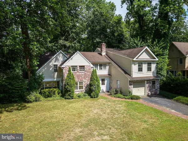 501 SOMERSET DR, Haddonfield, NJ 08033