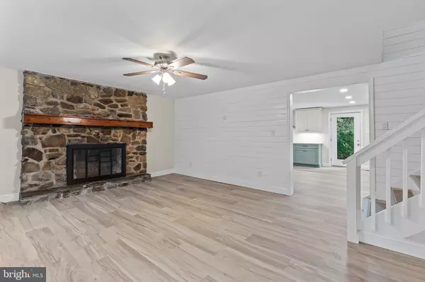 Hagerstown, MD 21740,16115 SPADE RD