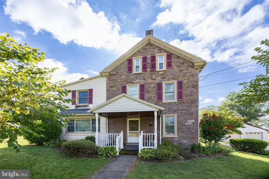 1041 LAURELWOOD RD, Pottstown, PA 19465