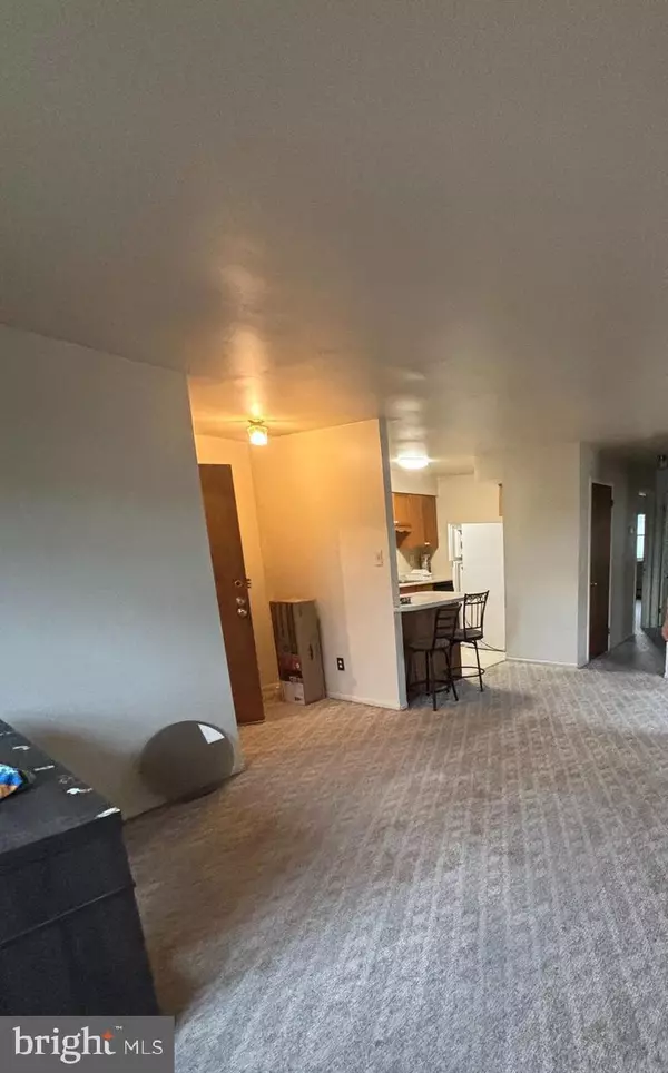 Holmes, PA 19043,239-239A GLENSIDE AVE