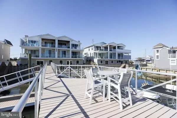 Wildwood, NJ 08260,633 W BURK AVE