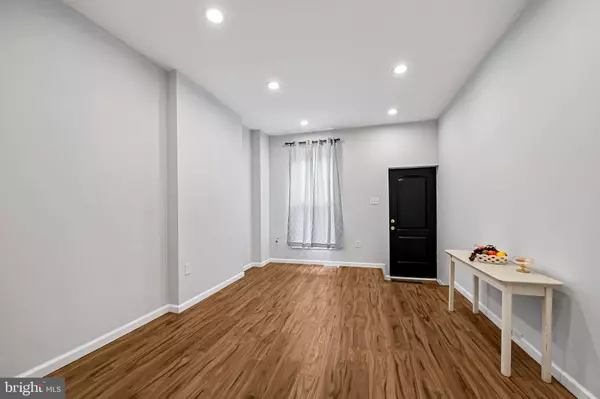 Baltimore, MD 21205,512 N PORT ST