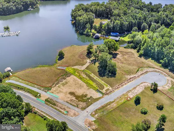 Spotsylvania, VA 22551,4719 EAGLE POINT CT