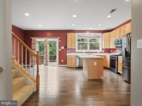 Woodbridge, VA 22191,15678 AVOCET LOOP