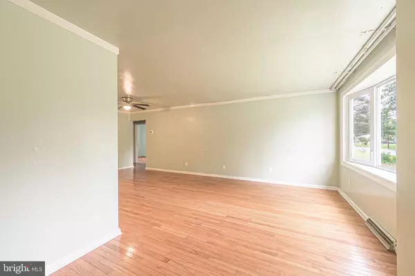 Vineland, NJ 08360,1058 LINDA LN