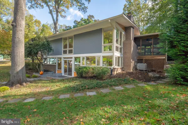 Silver Spring, MD 20902,3941 RICKOVER RD