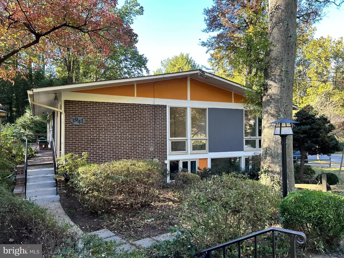 Silver Spring, MD 20902,3941 RICKOVER RD