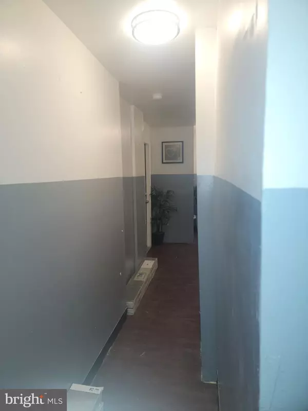 Philadelphia, PA 19121,2111 W SUSQUEHANNA AVE W