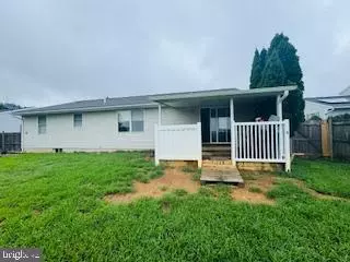 Newmanstown, PA 17073,24 COTTAGE LN