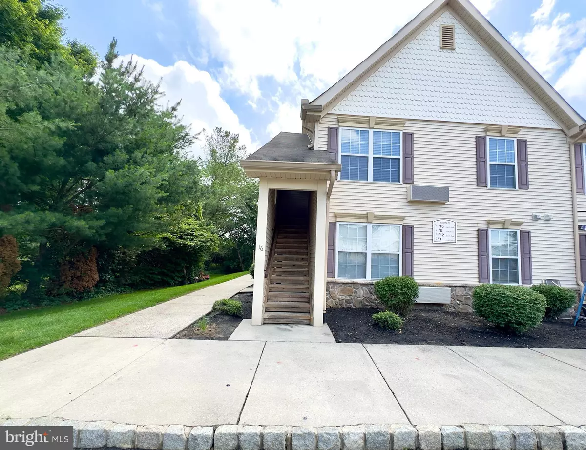 Berlin, NJ 08009,28 SEQUOIA DR #28