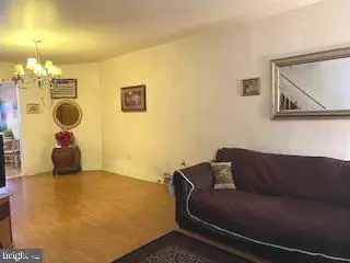 Philadelphia, PA 19148,2544 S 10TH ST