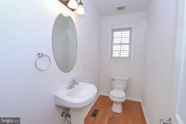 Edgewater, MD 21037,3661 2ND AVE