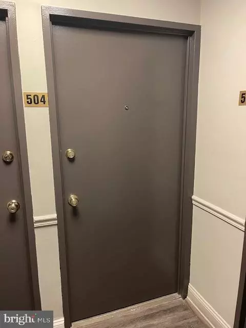 Philadelphia, PA 19103,2101-17 CHESTNUT ST #504