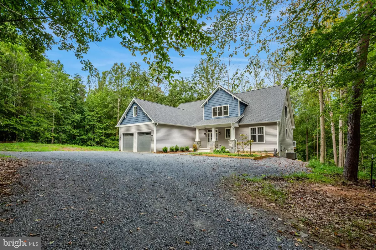 Manassas, VA 20112,8880 EVELYN DR