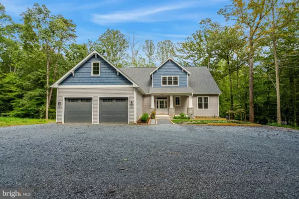 Manassas, VA 20112,8880 EVELYN DR