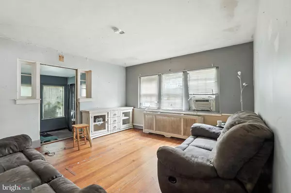 Philadelphia, PA 19144,419 W CLAPIER ST