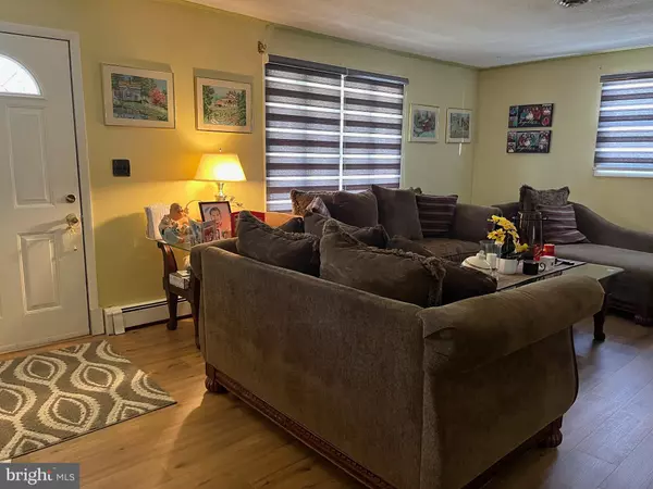 Lawrence Township, NJ 08648,81 BERWYN PL