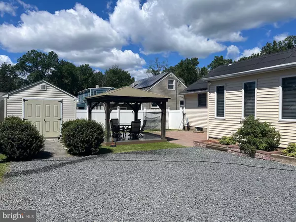 Lawrence Township, NJ 08648,81 BERWYN PL