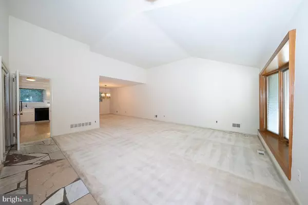 Bala Cynwyd, PA 19004,621 CONSHOHOCKEN STATE RD