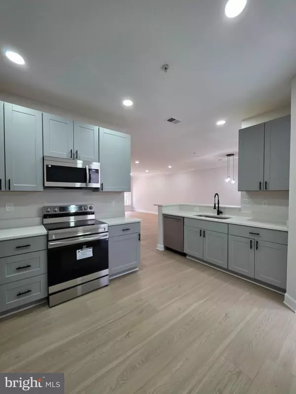 Frederick, MD 21703,6509 WILTSHIRE DR #D