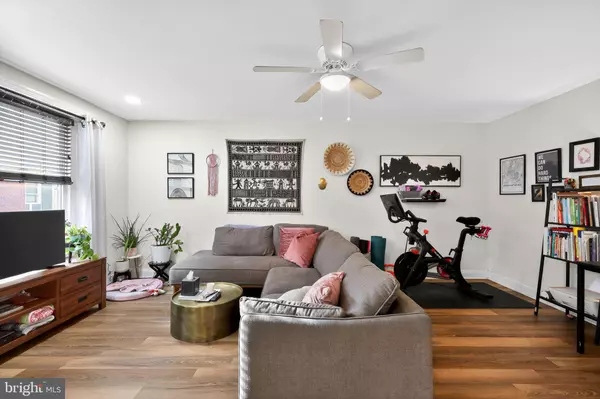 Washington, DC 20011,33 KENNEDY ST NW #101