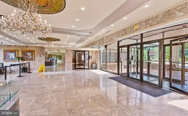 Hyattsville, MD 20783,1836 METZEROTT RD #1717