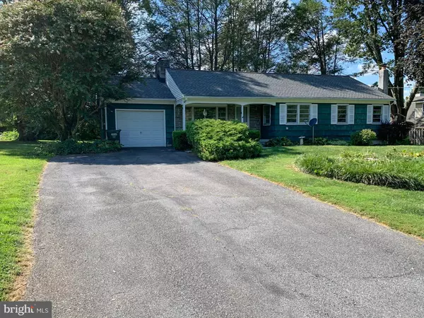 Lancaster, PA 17601,2022 MEADOW RIDGE DR