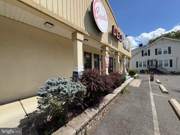 Hamilton, NJ 08610,3212 S BROAD ST