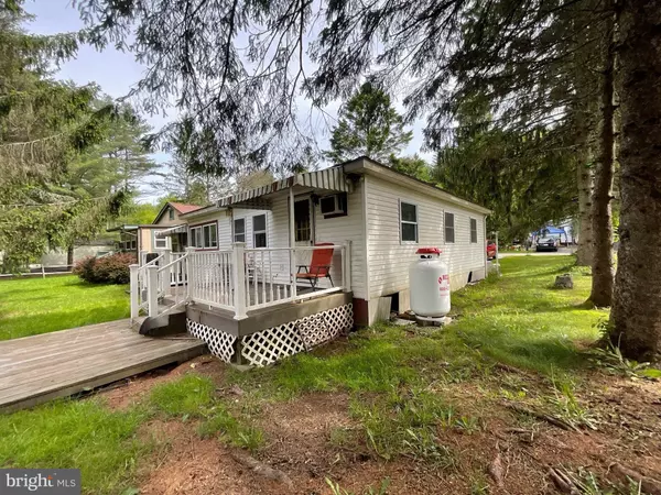 Blakeslee, PA 18610,321 CAMPSTEAD CIR