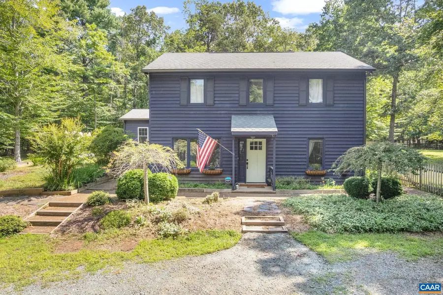 3908 STONY POINT RD, Keswick, VA 22947