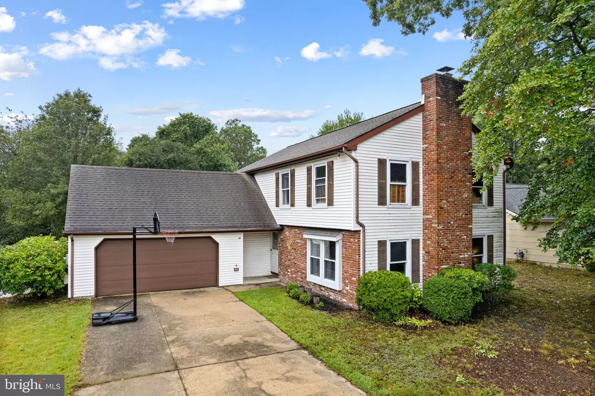 Sewell, NJ 08080,18 HALO AVE