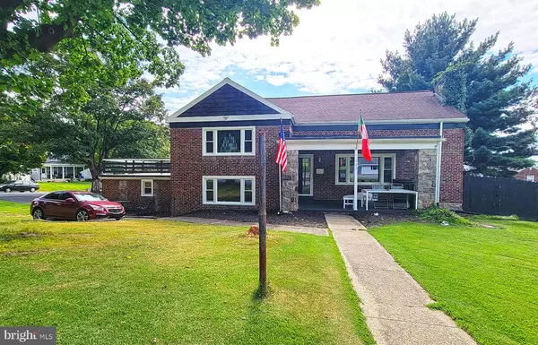 Reading, PA 19606,923 CARSONIA AVE