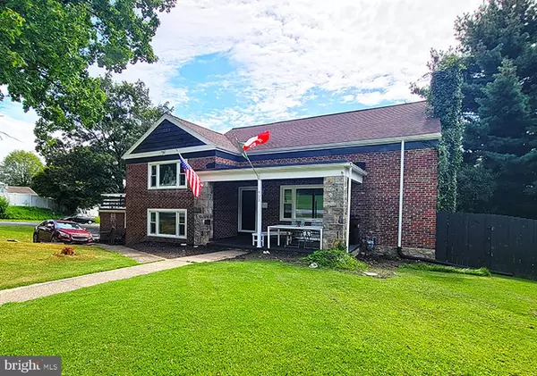 923 CARSONIA AVE, Reading, PA 19606